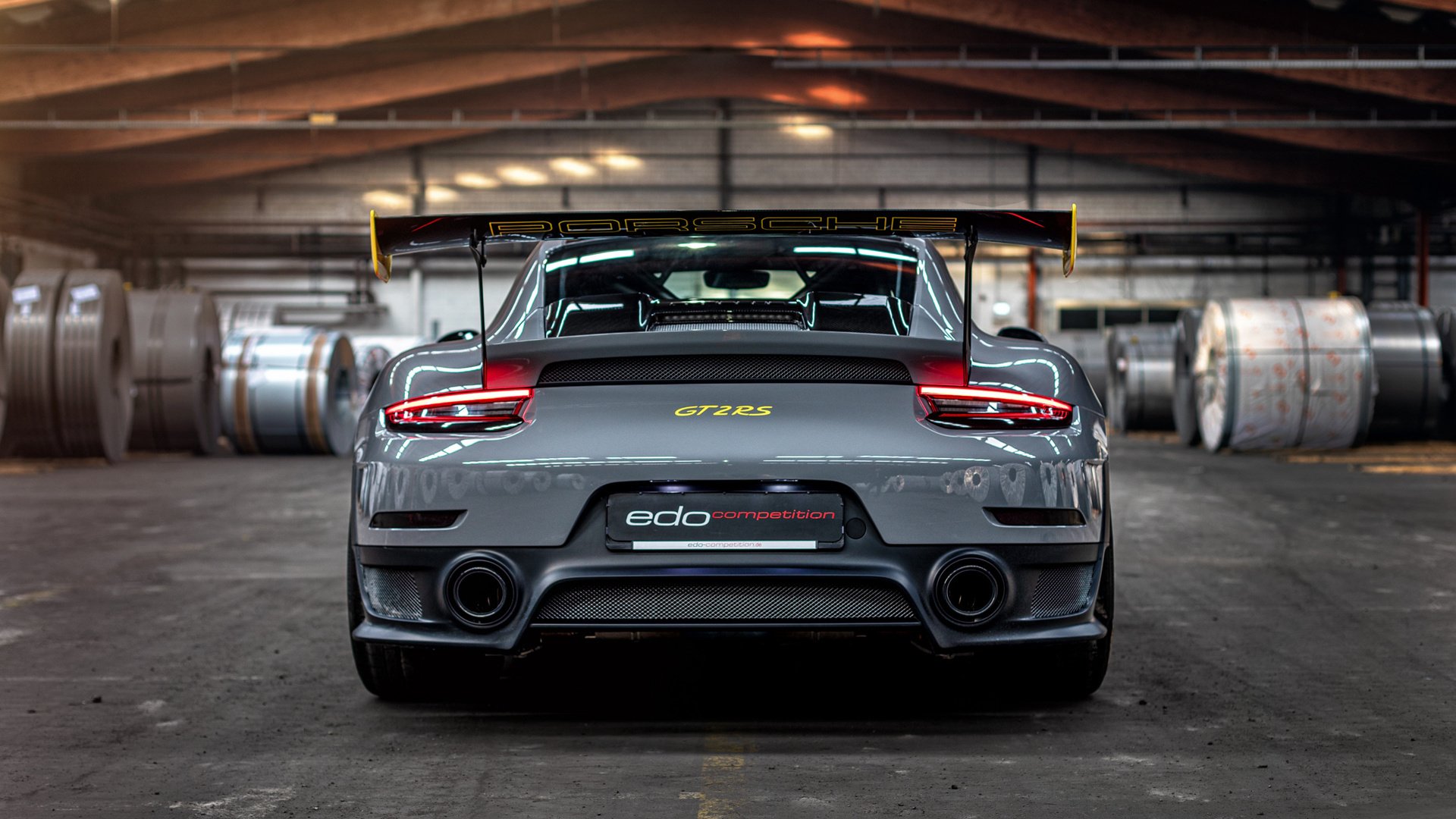 九游游戏中心-《2025年电竞直播市场，广告收入持续高增长》，电竞直播现状